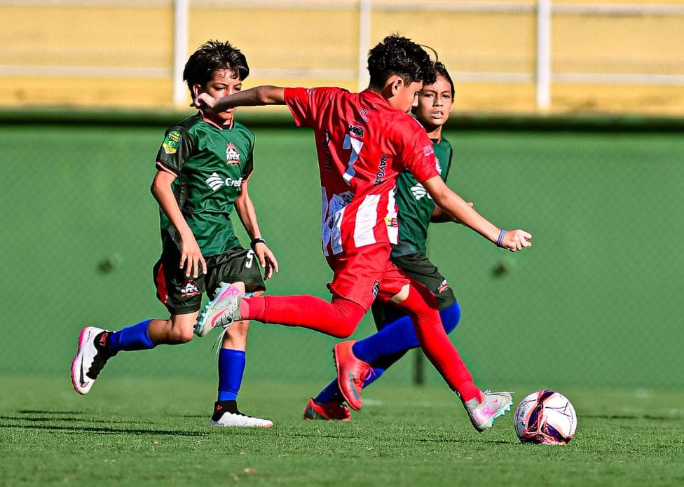 Favoritos vencem na abertura da Copa Rio Branco Sub-11