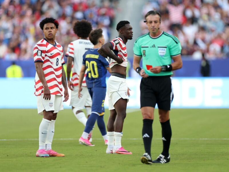 Revogação da suspensão de Balogun gera indignação e preocupação na Europa