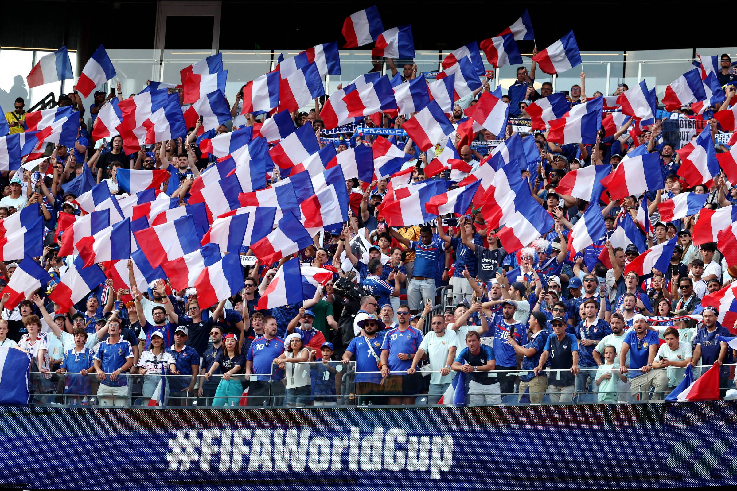 Copa do Mundo: Kardec envia sinais aos franceses