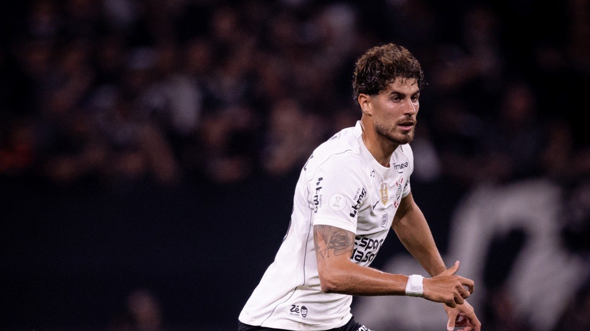 Pedro Raul pode virar desfalque de última hora no Corinthians