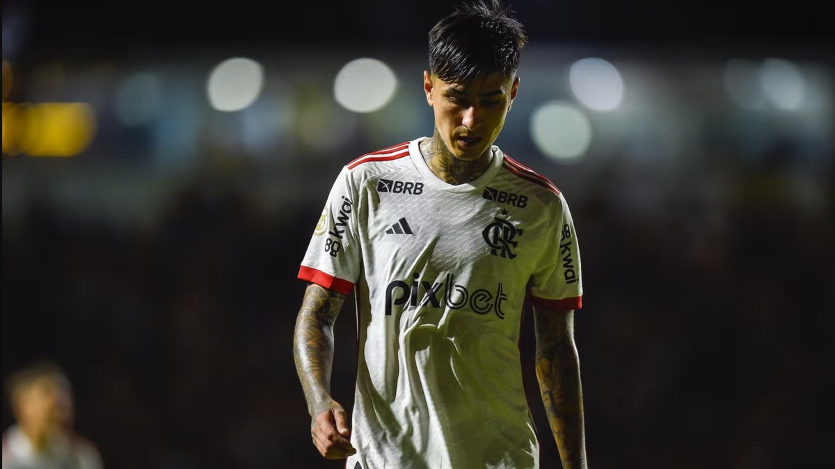 Jornalista desmente interesse do Mônaco em titular do Flamengo