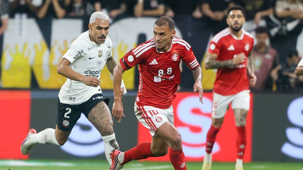 Corinthians joga mal, não reverte desvantagem e cai para o Inter