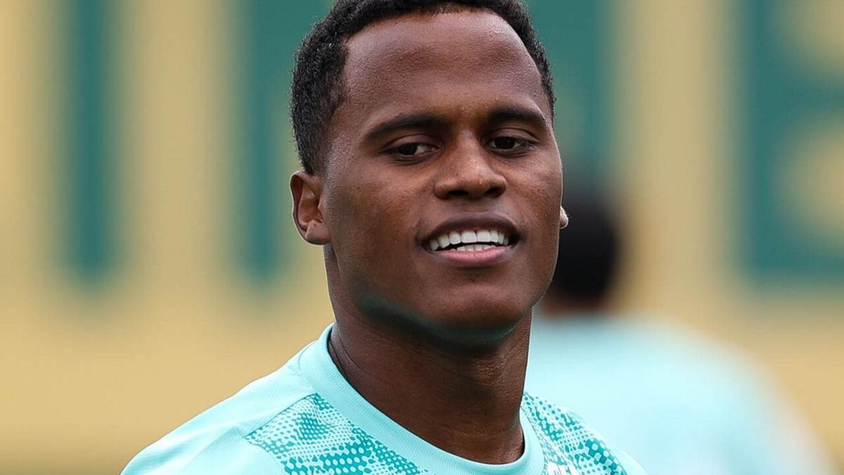 Palmeiras aguarda convocados nesta quarta, véspera do duelo com o Bahia