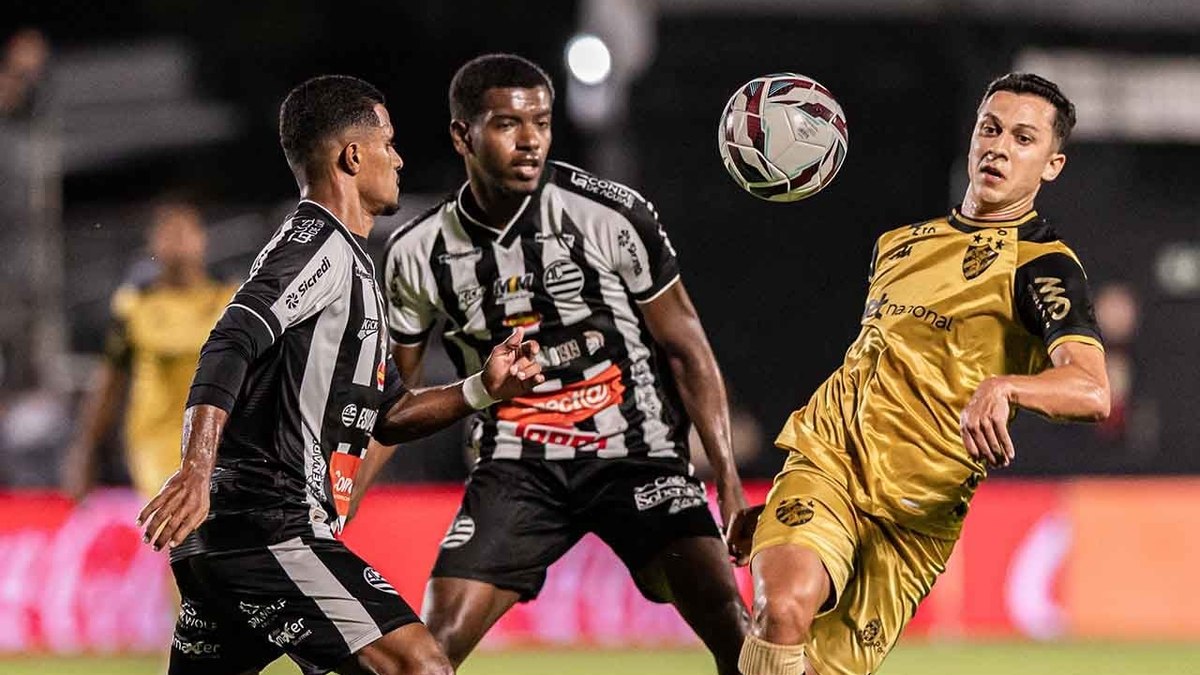 Sport vence Athletic e segue sonhando com a Série A