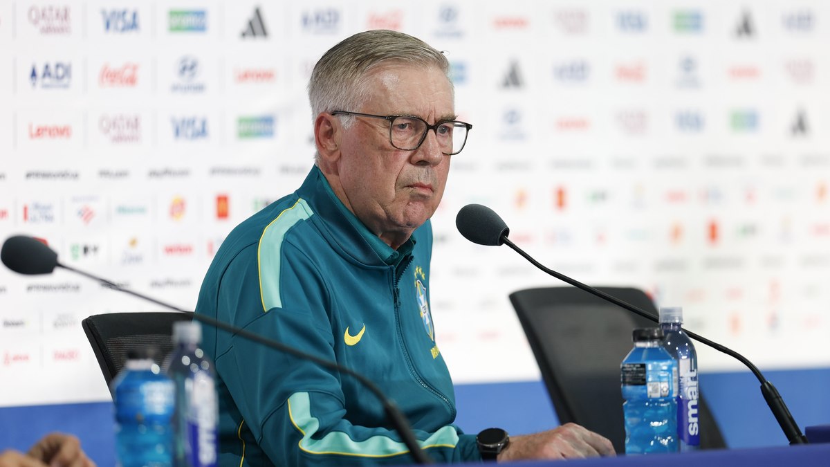 Ancelotti revela por que Vini não bateu pênalti do Brasil