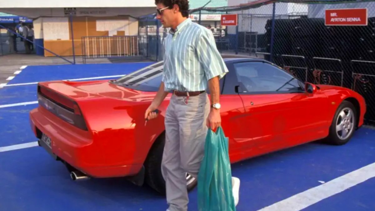Honda de Ayrton Senna pode custar R$ 7 milhões em leilão