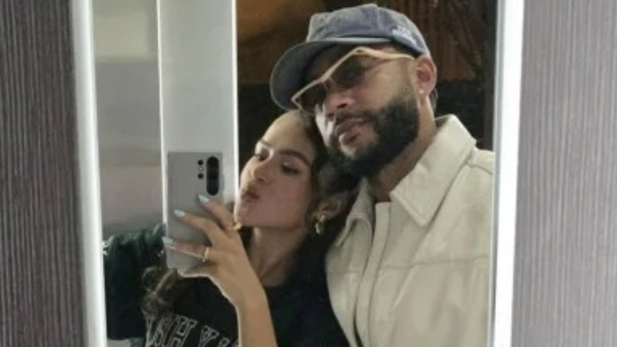 Maisa e Memphis Depay alimentam burburinhos de affair em Ibiza