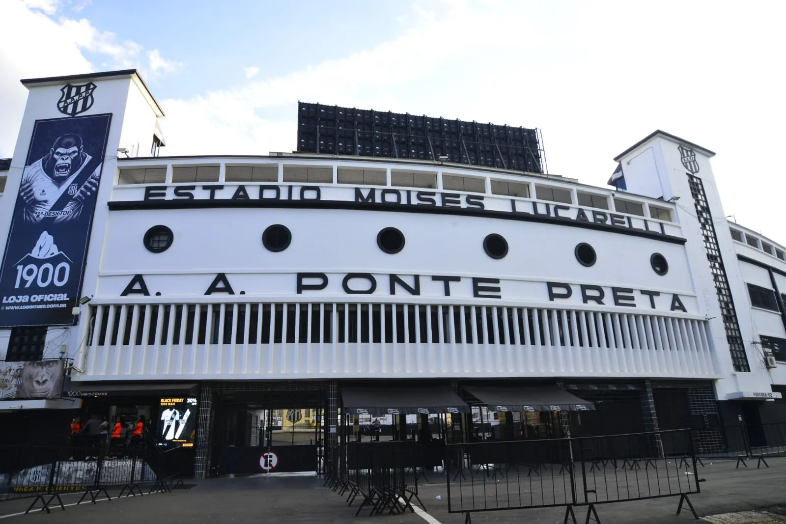 Diretor financeiro da Ponte Preta pede desligamento
