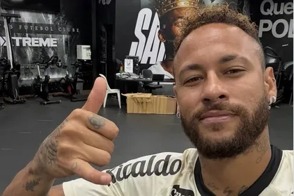 Cuca garante Neymar no Santos contra a Chapecoense
