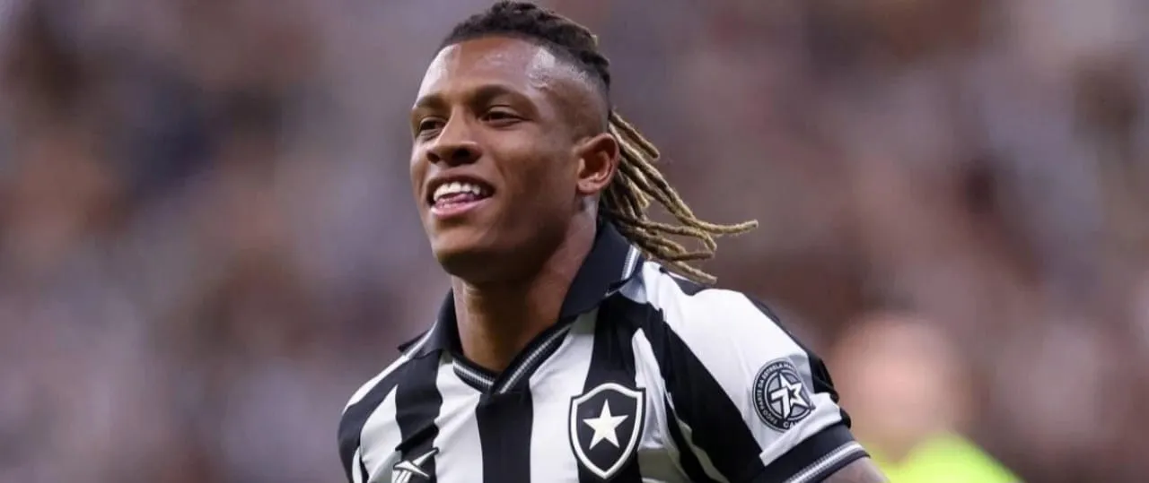 Danilo diz não ao Zenit: 'Espero que o Botafogo respeite a decisão'