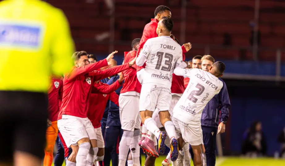 SÉRIE D: Portuguesa empata, Velo vira e XV é goleado