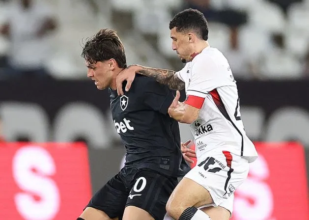 BRASILEIRÃO: Corinthians embala e Botafogo para em goleiro; veja o resumo