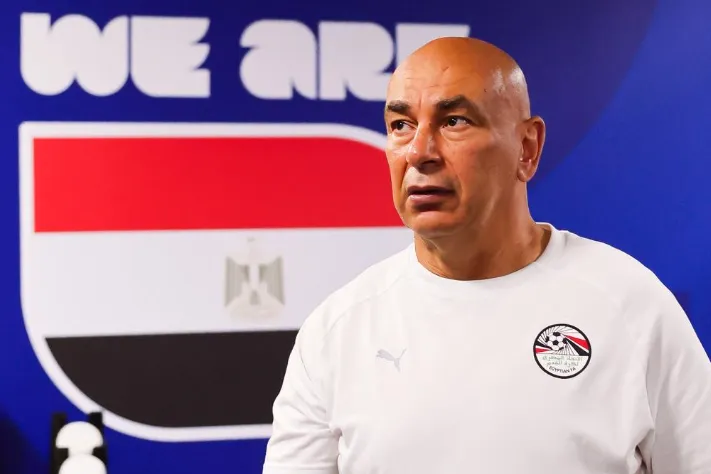 Egito renova com treinador após melhor campanha da história