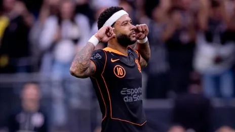 Além de Memphis, veja 10 estrelas do futebol mundial que estão sem clube