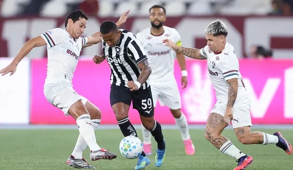 BRASILEIRÃO: Clássico Vovô termina empatado, e São Paulo sofre virada do Grêmio