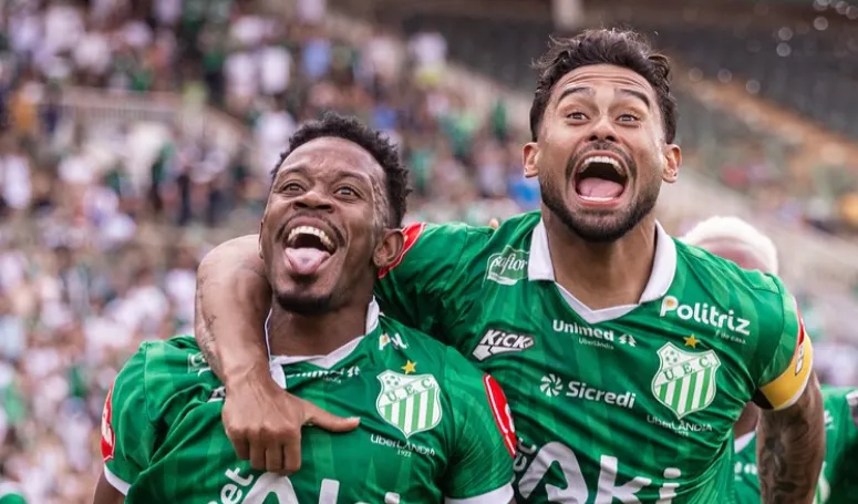Uberlândia-MG x CSA-AL