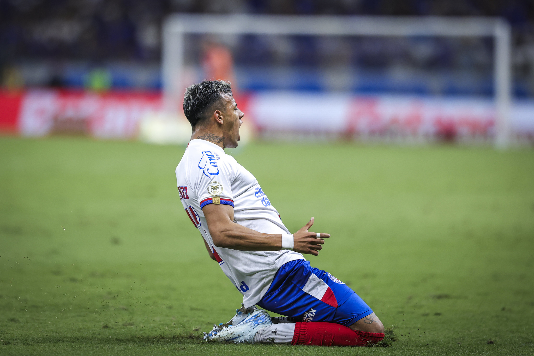 Maior contratação e venda da história do Bahia é anunciado por clube do Brasileirão