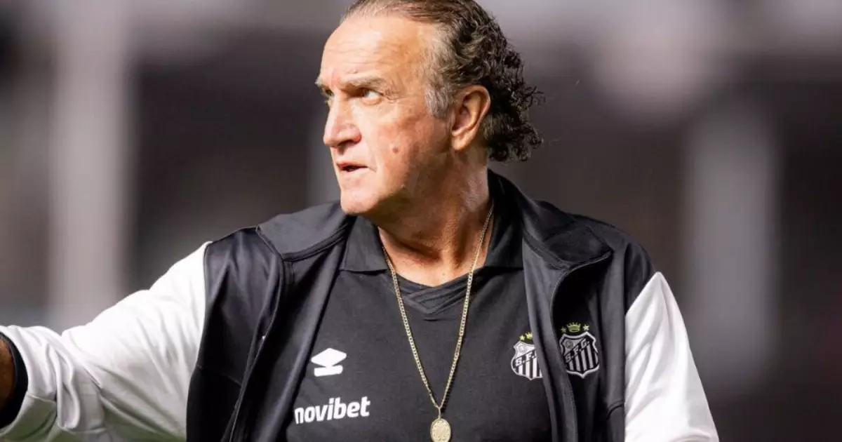 Cuca revela solução para crise do Santos