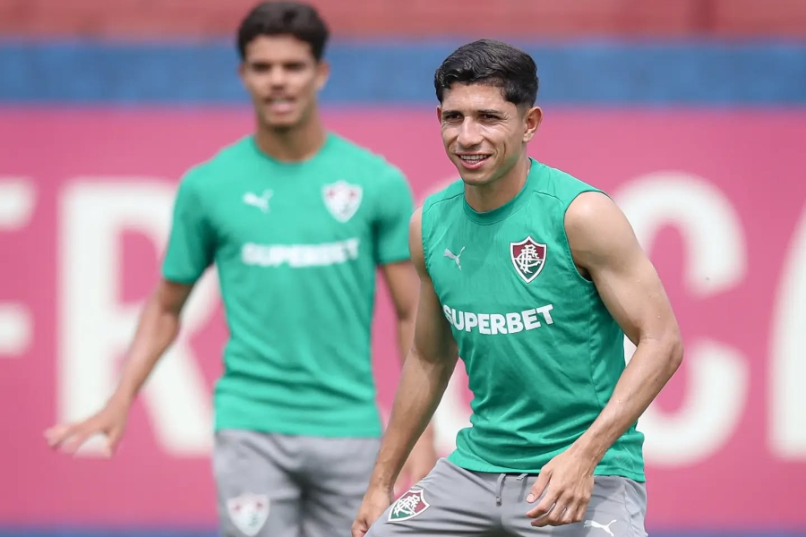 Fluminense recebe o Bahia em disputa pelo G