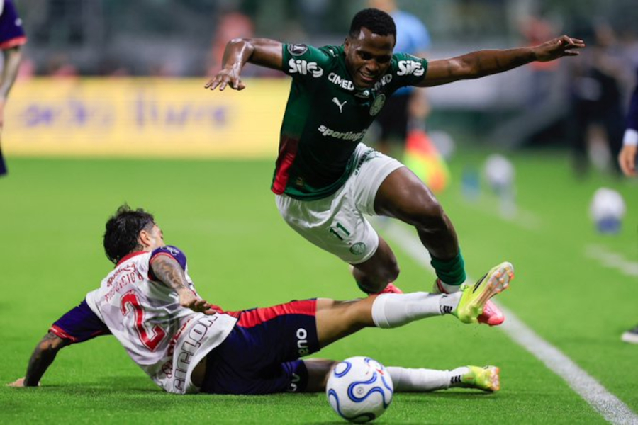 Palmeiras joga mal, leva gol nos acréscimos e empata com Cerro Porteño