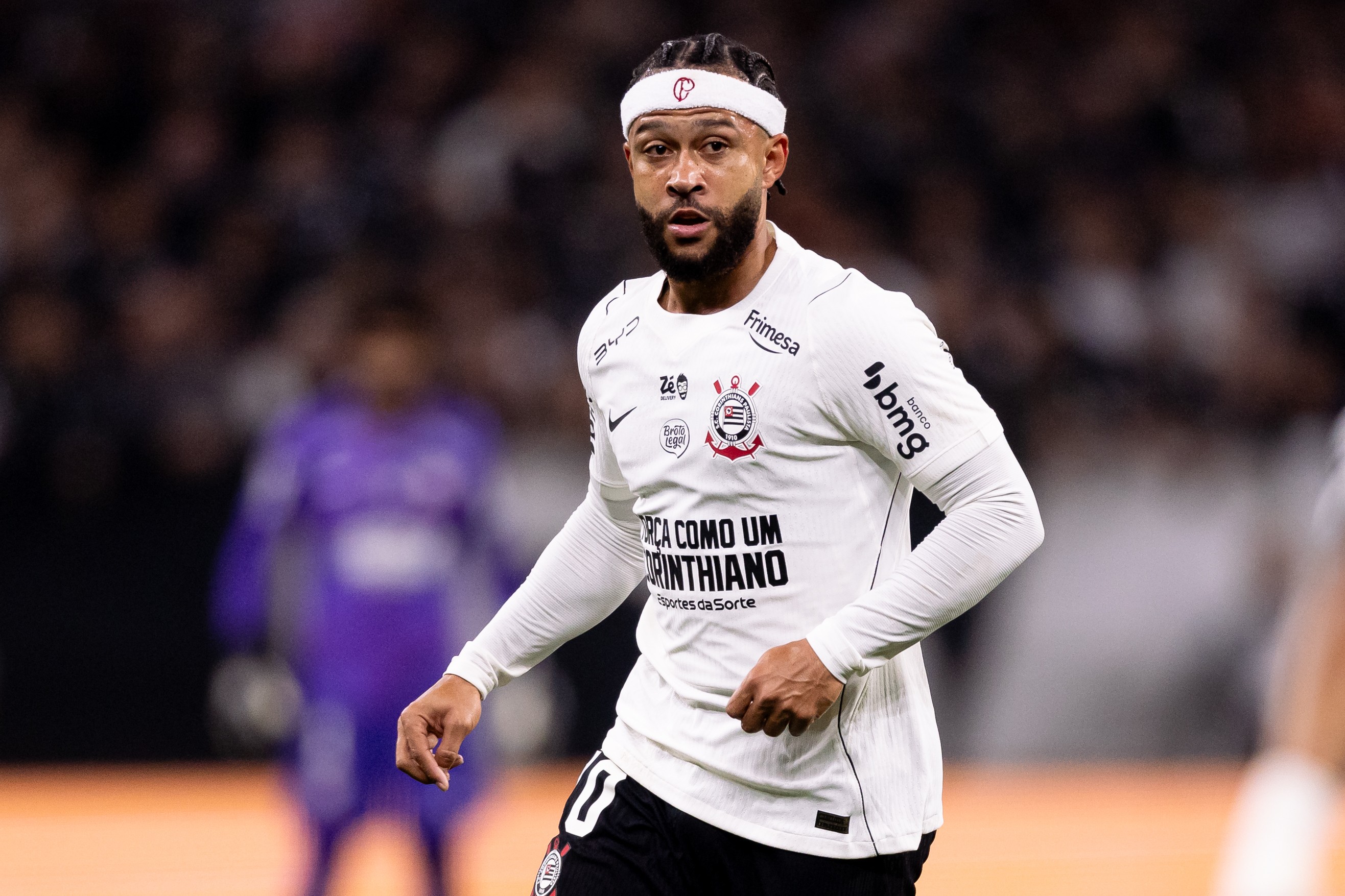 Paz vê acordo com Memphis avançado e confia em renovação com Corinthians