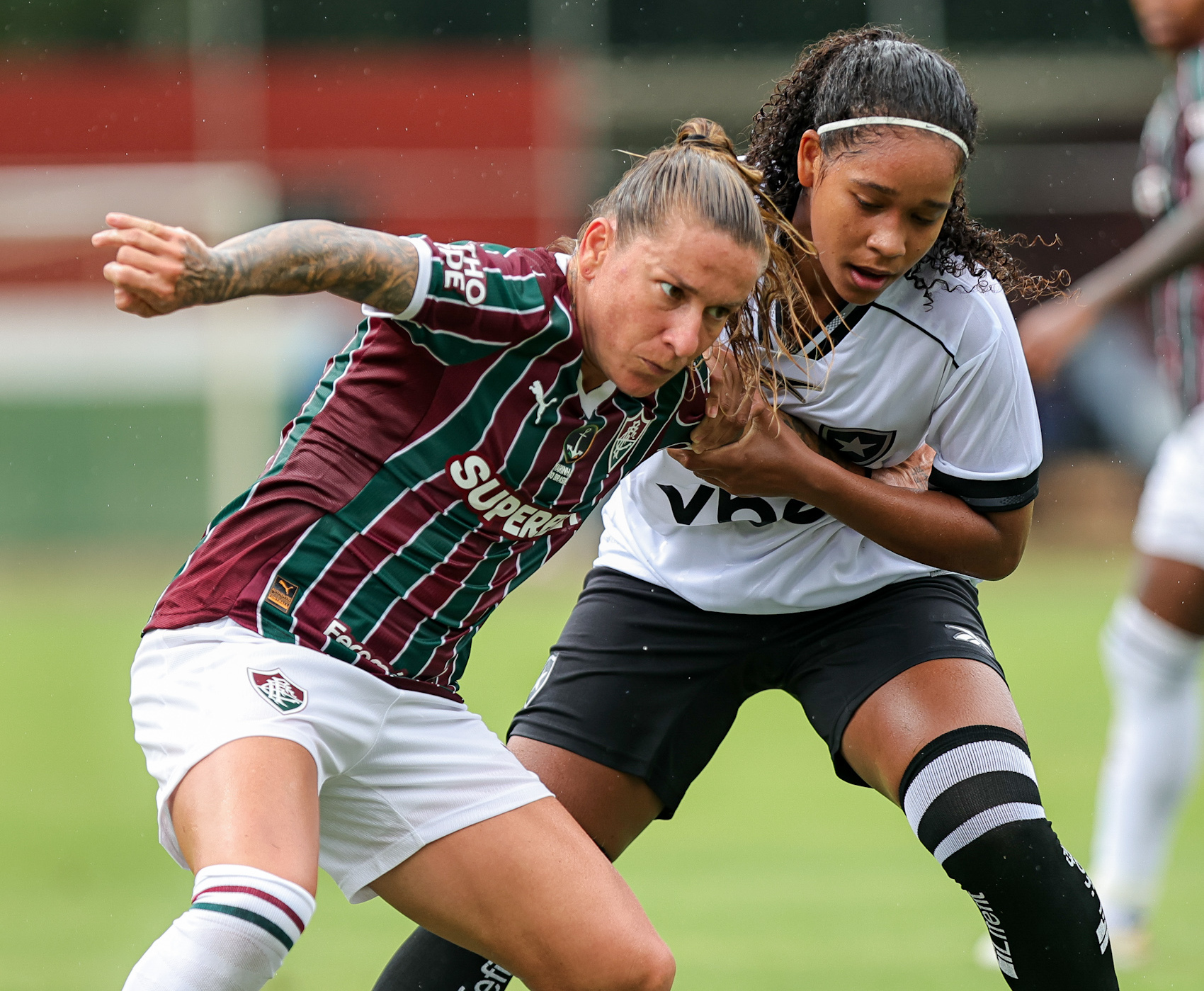 Botafogo x Fluminense pelo Brasileirão Feminino é adiado por razões climáticas