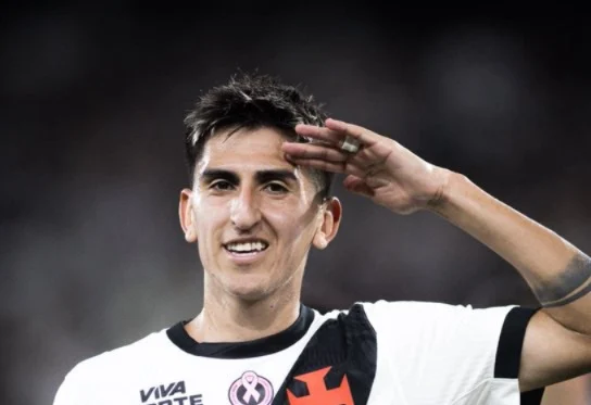 Vasco vence o Botafogo e se afasta da zona de rebaixamento