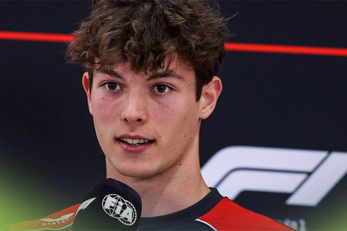 Brundle alerta Bearman sobre futuro longe da Ferrari