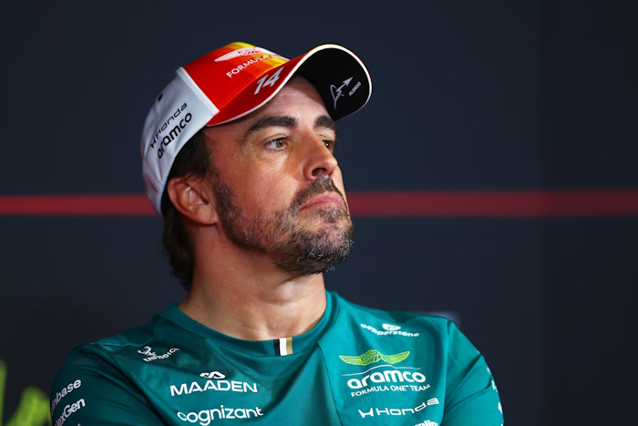 Alonso diz que regulamento de 2027 pode definir seu futuro na F1