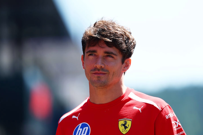 Leclerc evita euforia após vitória em Silverstone