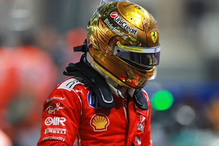 Hamilton precisou de atendimento médico após GP de Singapura