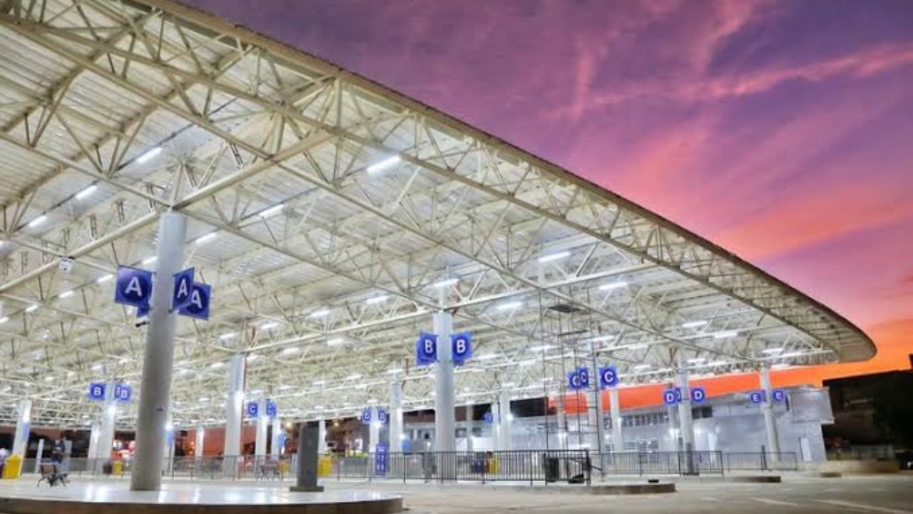 Terminais de Goiânia podem ganhar nomes de Atlético, Goiás e Vila Nova com projetos em tramitação na Câmara
