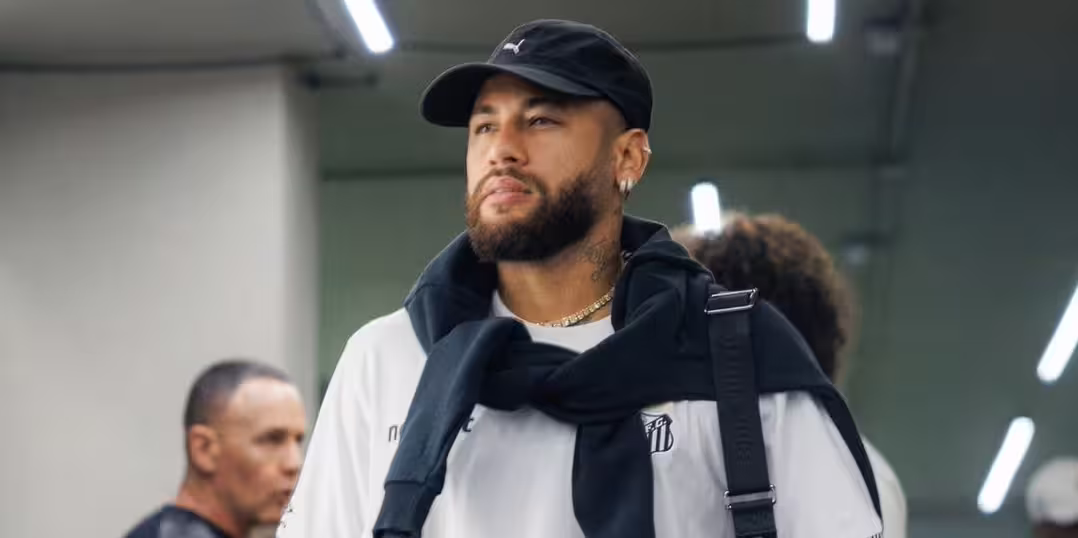 Neymar critica imprensa e diz que ainda avalia aposentadoria após contrato com Santos