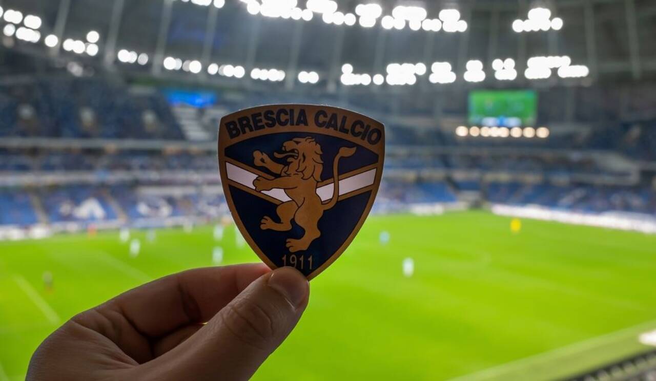 Brescia decreta falência: Tradicional clube italiano de Pirlo e Guardiola é extinto por dívida de R$ 130 mi