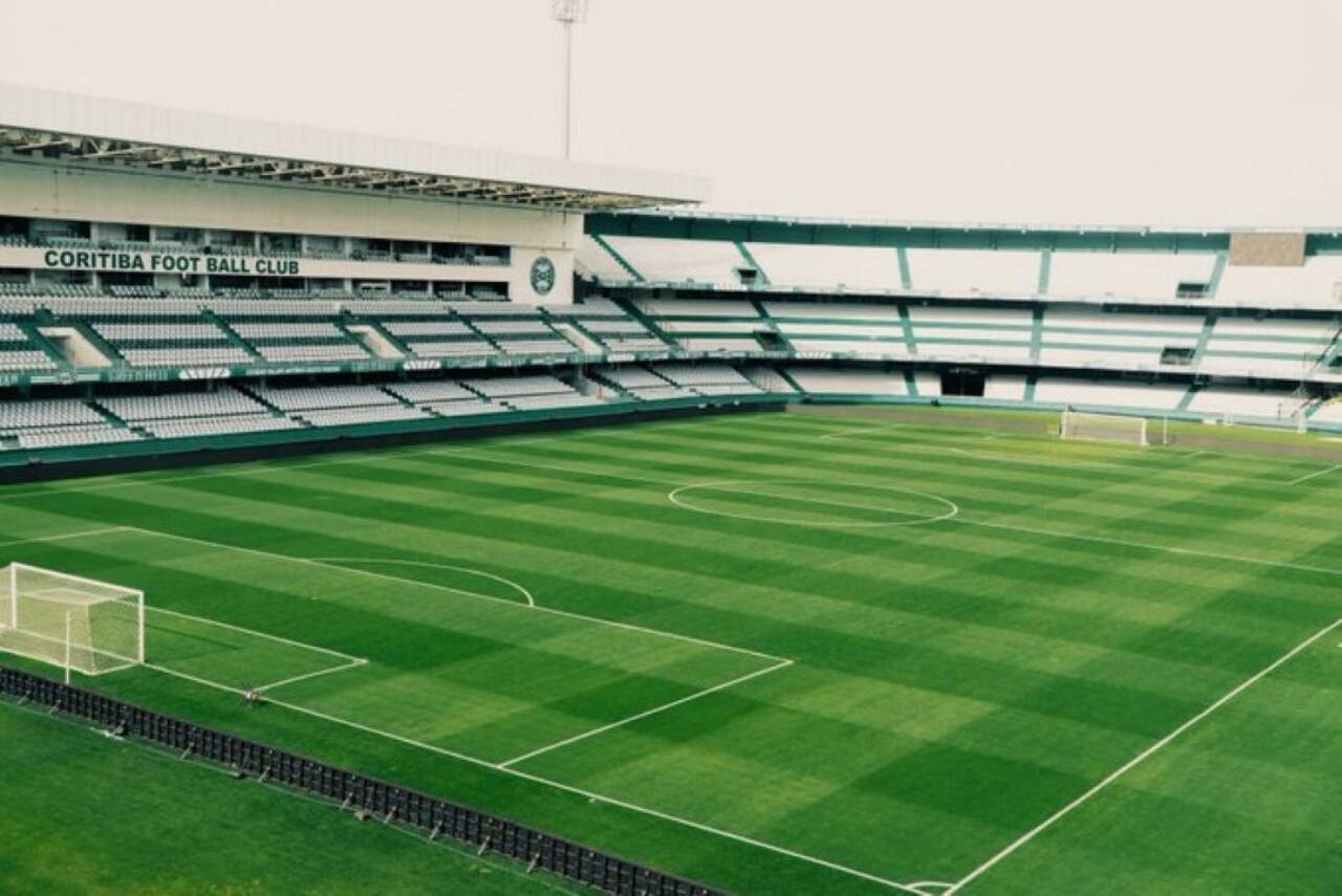 Coritiba x Cruzeiro: onde assistir ao vivo, horário e escalações no Brasileirão