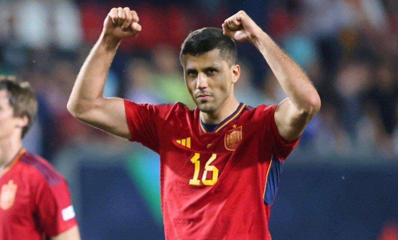 Rodri dá sinal verde para negociar com Barcelona em movimento surpreendente e possível chapéu no Real Madrid