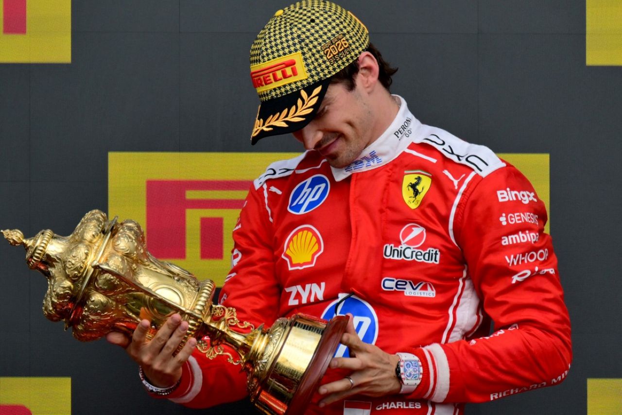 Leclerc vence em Silverstone e confirma reação da Ferrari em 2026